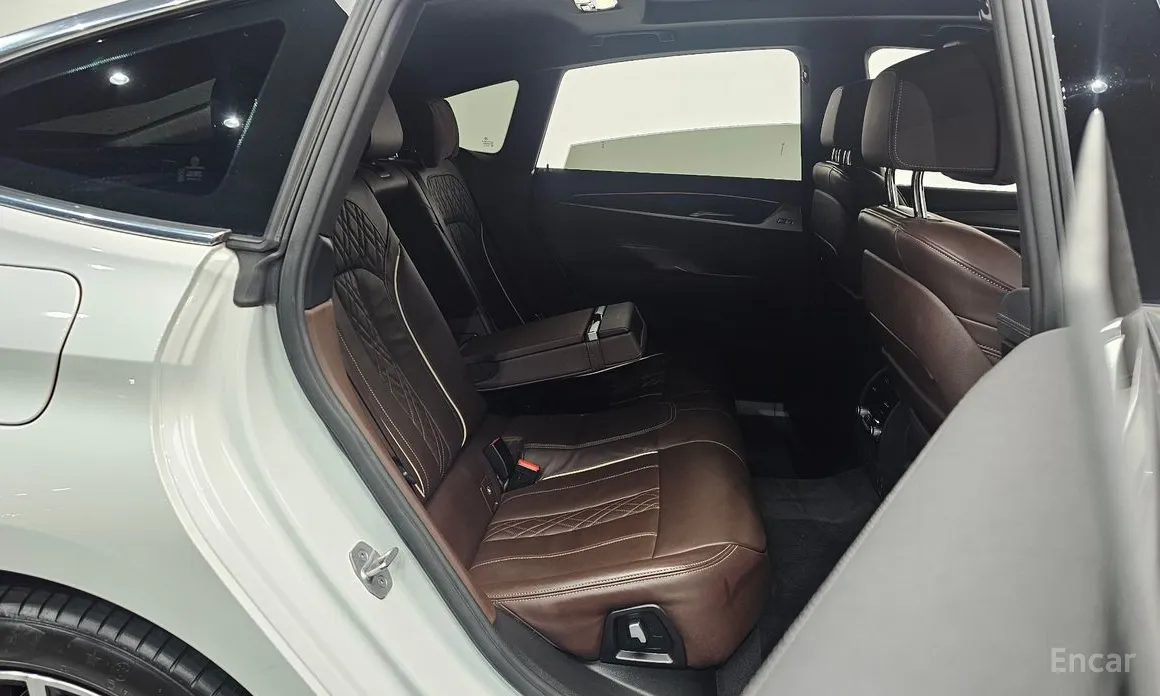 Фото 12 - BMW Gran Turismo