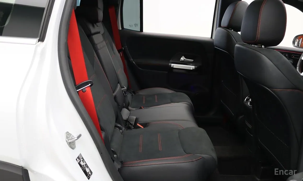 Фото 16 - Mercedes-Benz GLB-Class