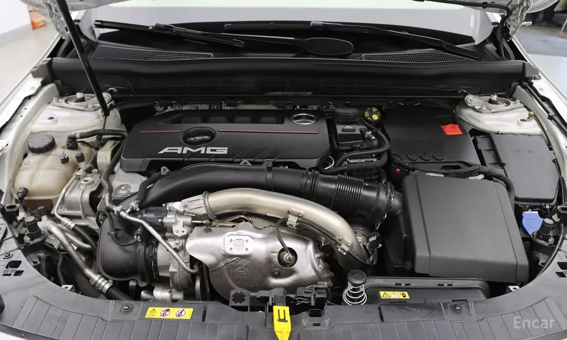 Фото 9 - Mercedes-Benz GLB-Class