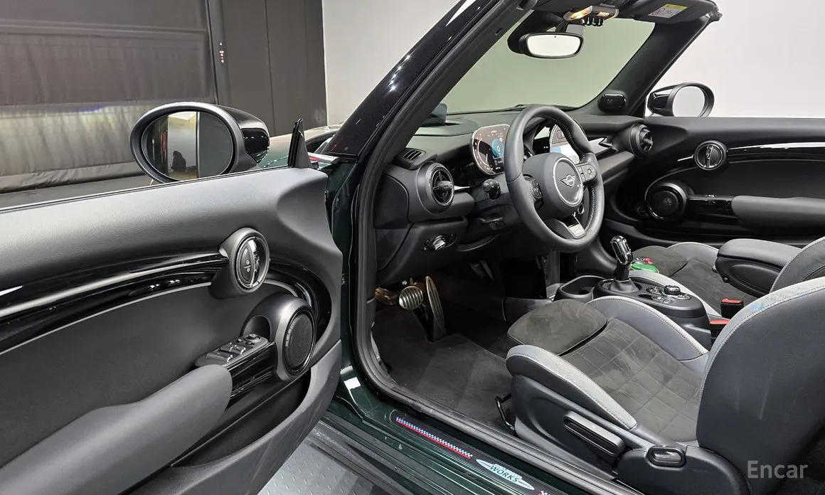 Фото 11 - Mini Cooper Convertible