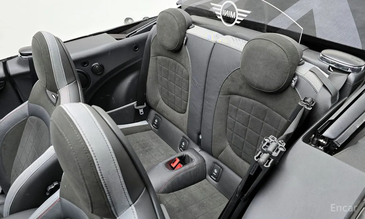 Фото 12 - Mini Cooper Convertible