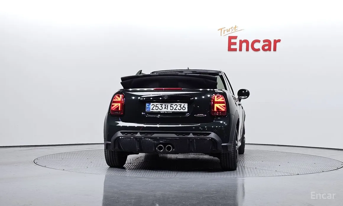 Фото 4 - Mini Cooper Convertible