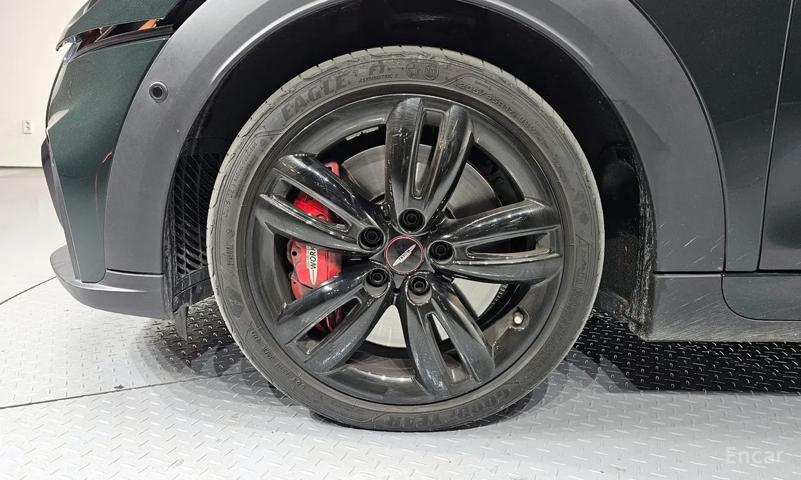 Фото 5 - Mini Cooper Convertible