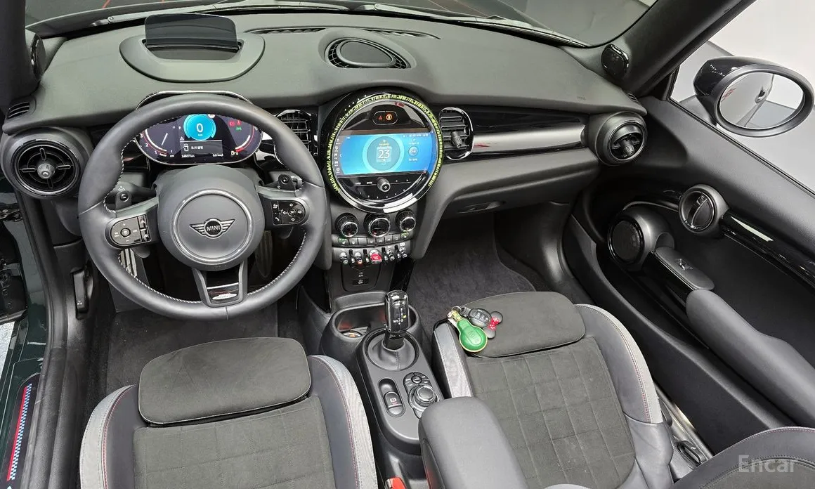 Фото 7 - Mini Cooper Convertible