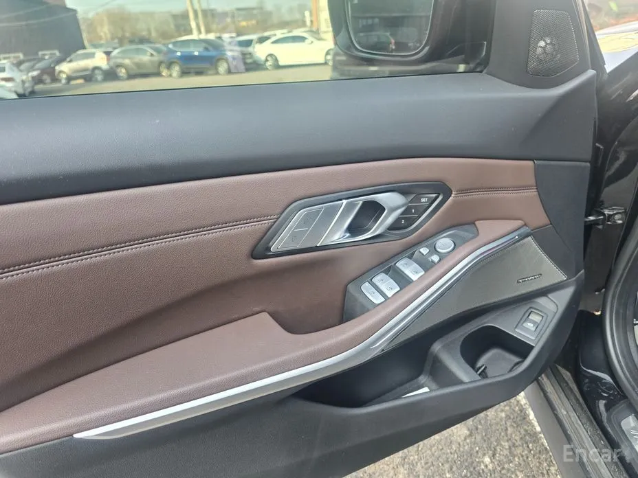 Фото 9 - BMW 3 Series