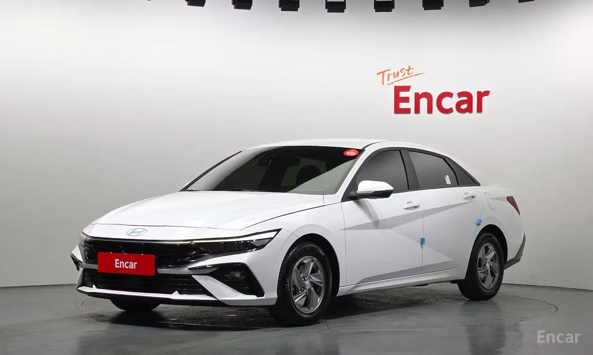 Фото 1 - Hyundai Avante