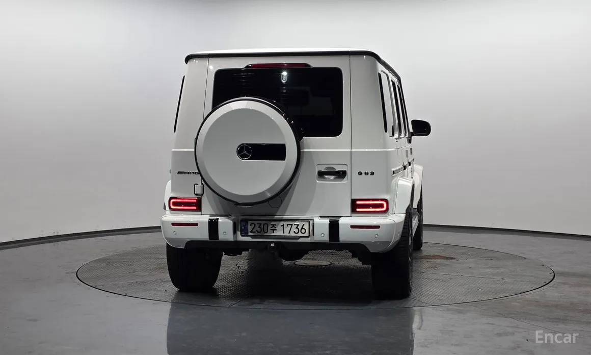 Фото 4 - Mercedes-Benz G-Class