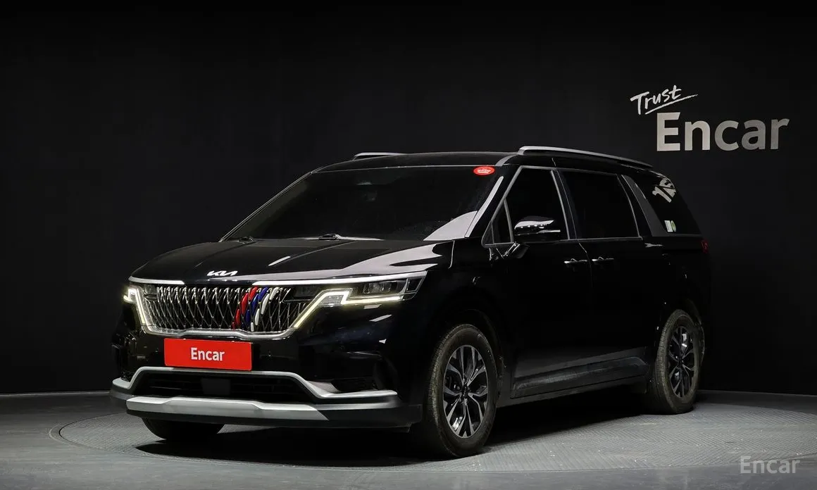 Zdjęcie 1 - Kia Carnival