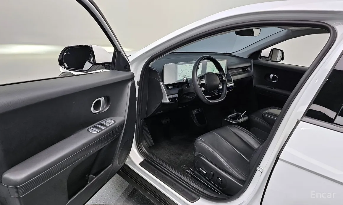 Photo 11 - Hyundai Ioniq 5