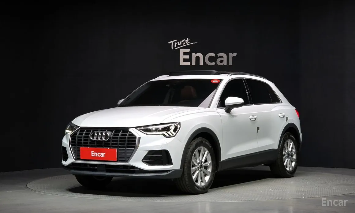 Фото 1 - Audi Q3