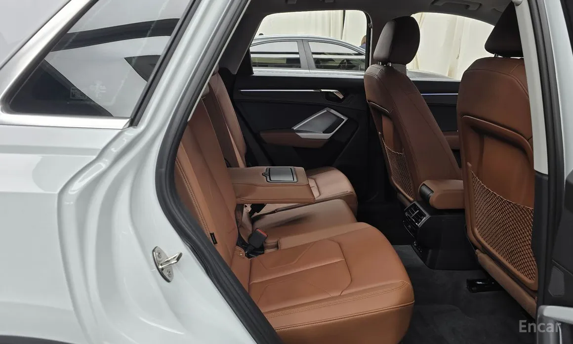 Фото 12 - Audi Q3