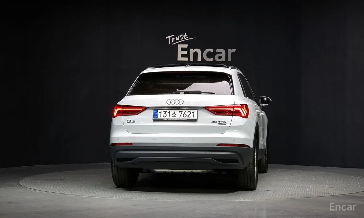 Фото 4 - Audi Q3