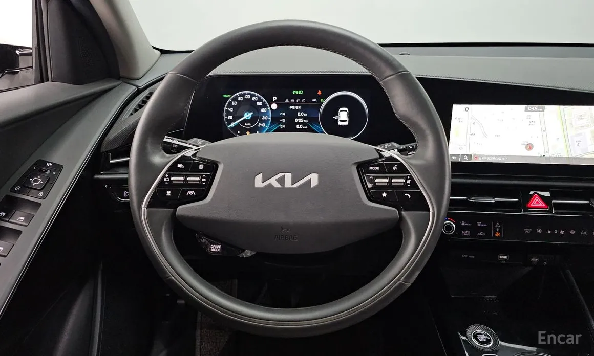 Фото 13 - Kia Niro