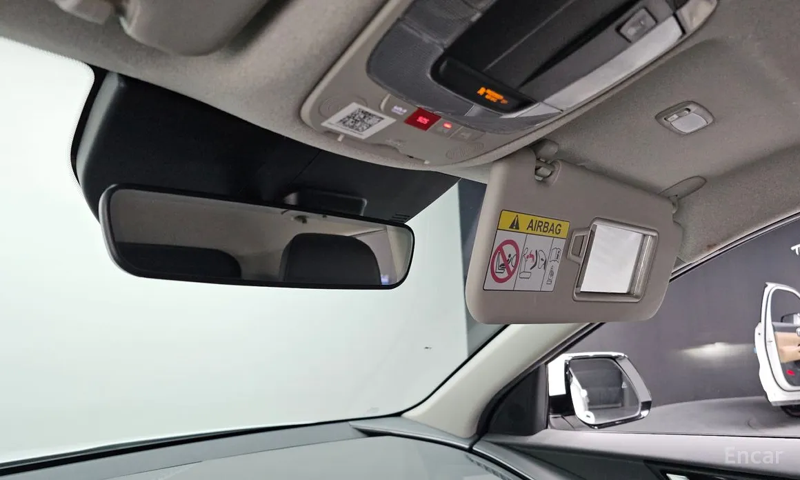 Фото 16 - Kia Niro