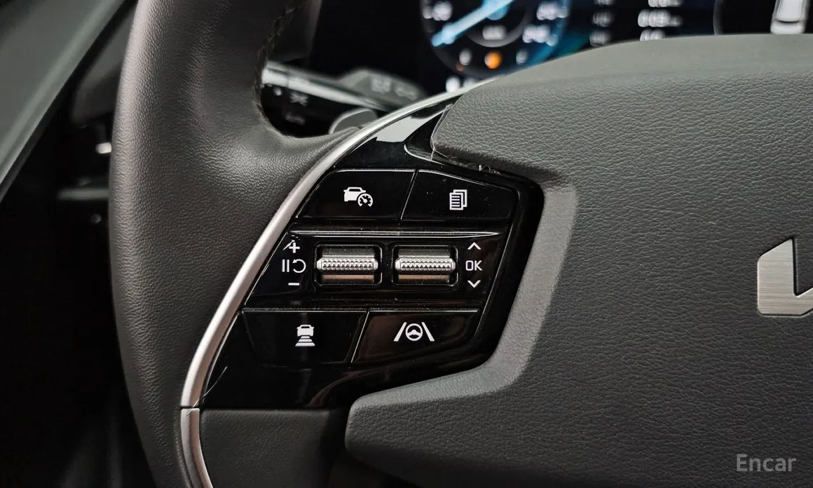 Фото 18 - Kia Niro