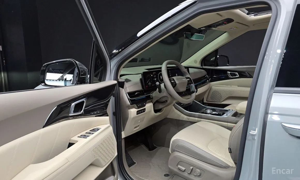 Фото 11 - Kia Carnival