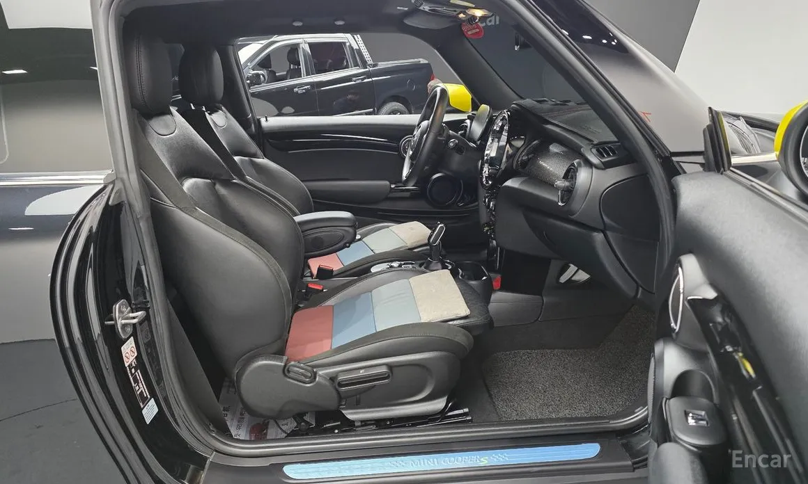 Фото 10 - Mini Cooper
