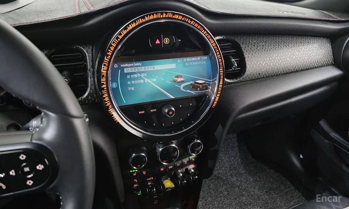 Фото 14 - Mini Cooper