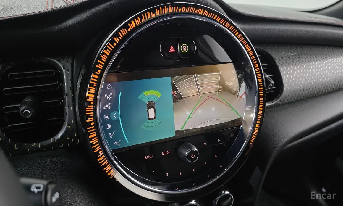 Фото 15 - Mini Cooper