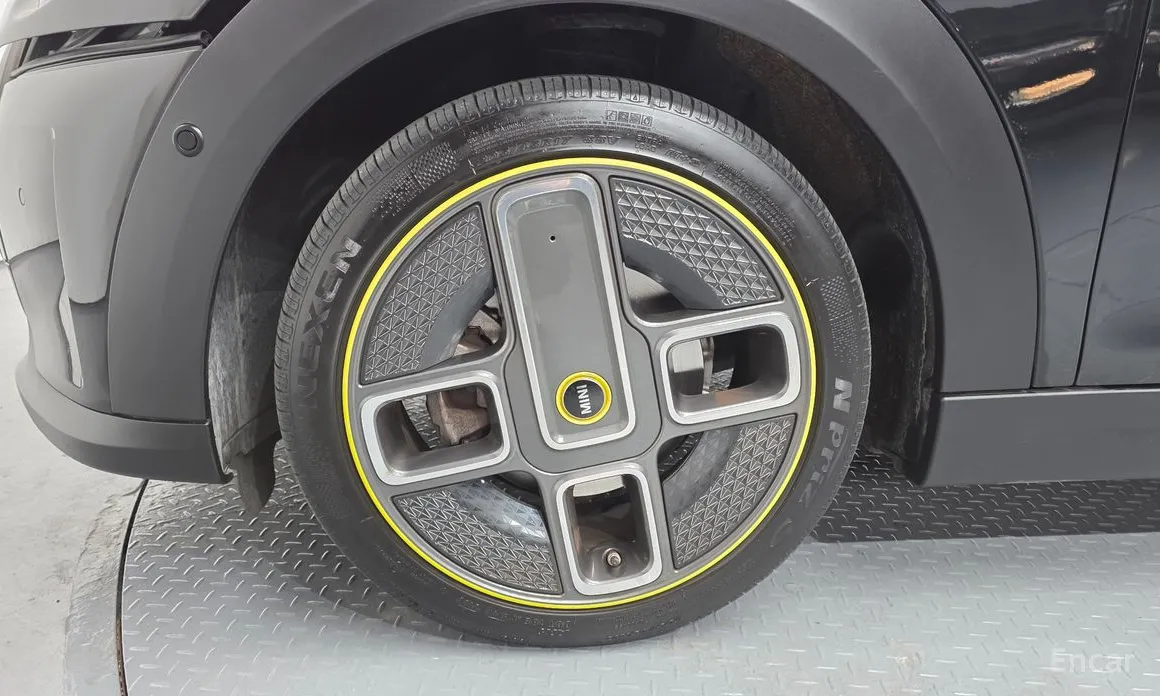 Фото 5 - Mini Cooper