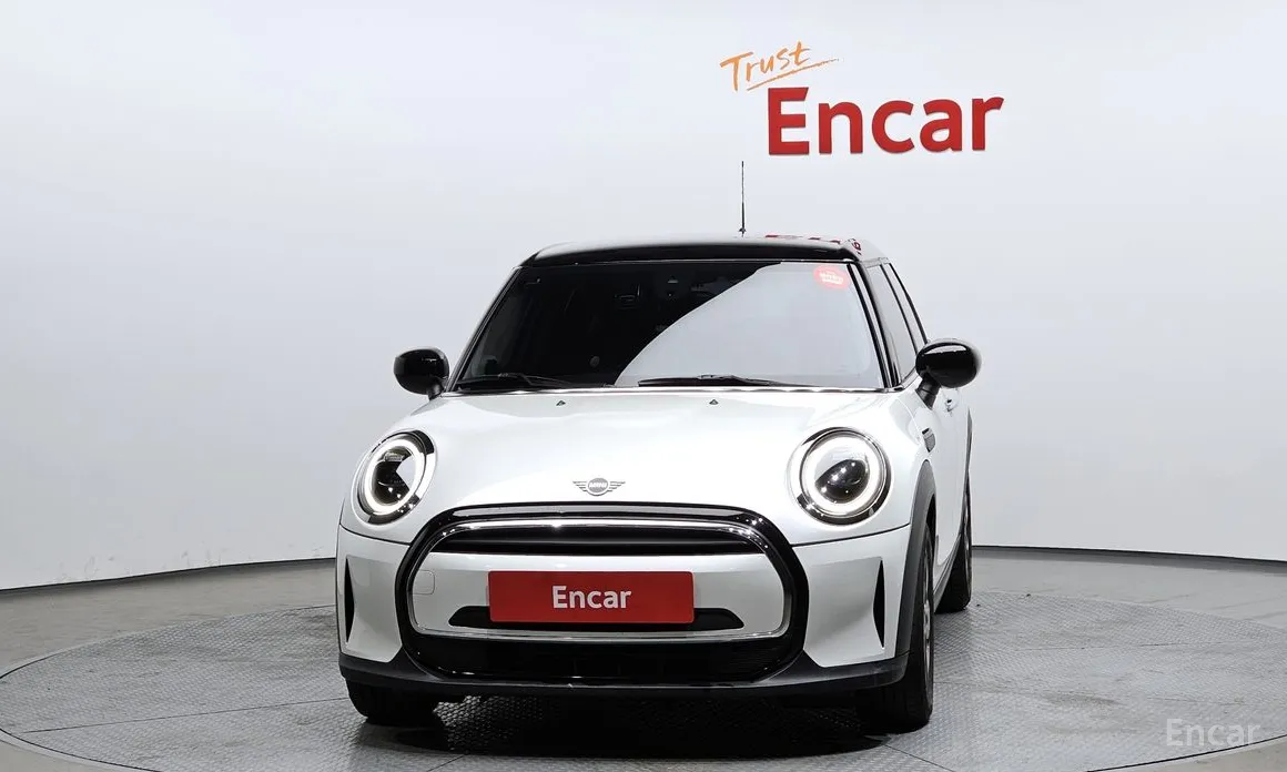 Фото 3 - Mini Cooper