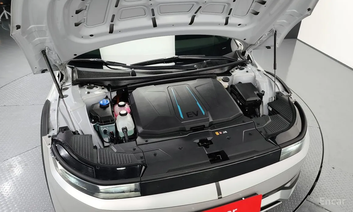 Фото 6 - Hyundai Ioniq 5