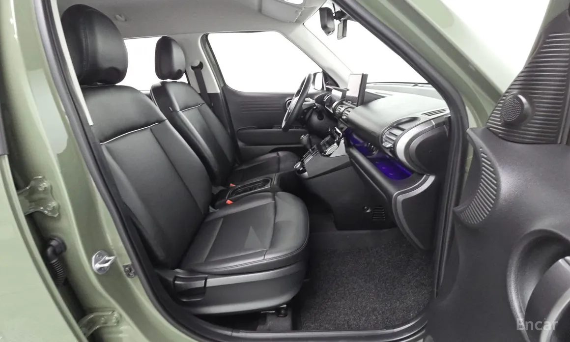 Фото 11 - Hyundai Casper