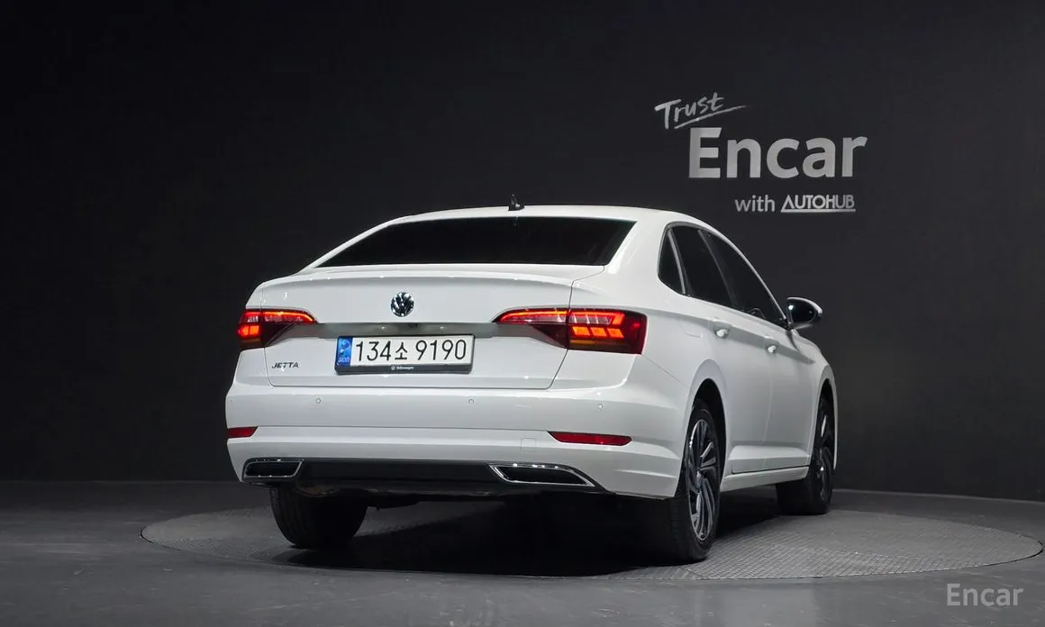 Фото 4 - Volkswagen Jetta