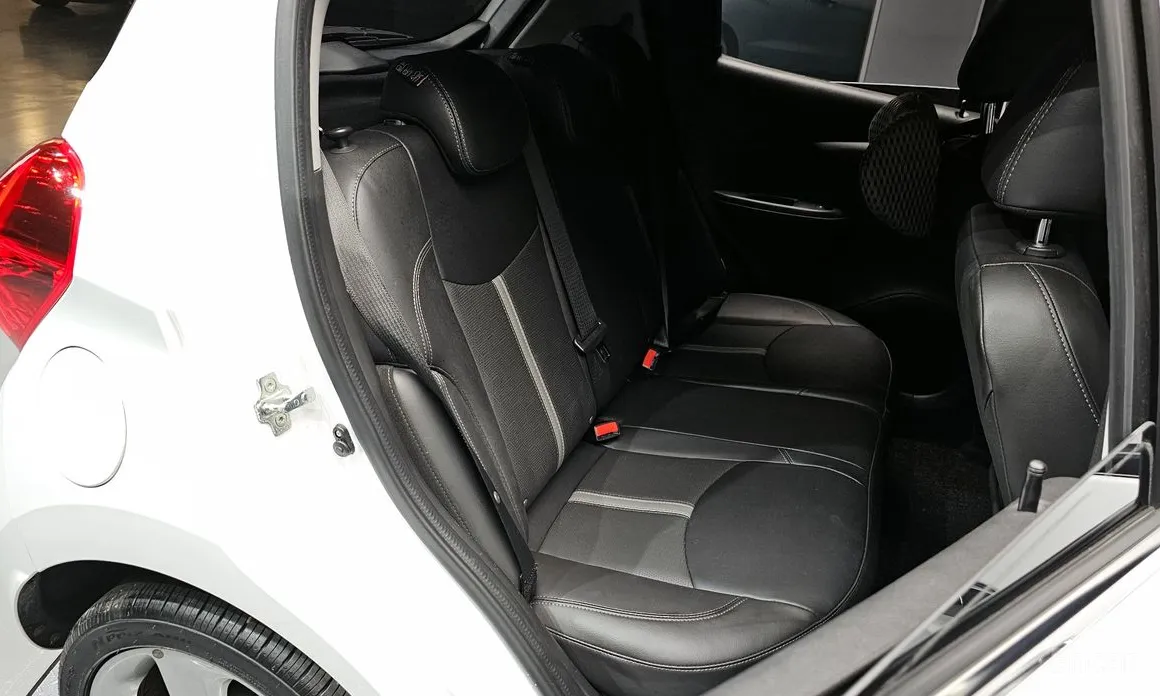 Фото 12 - Chevrolet Spark