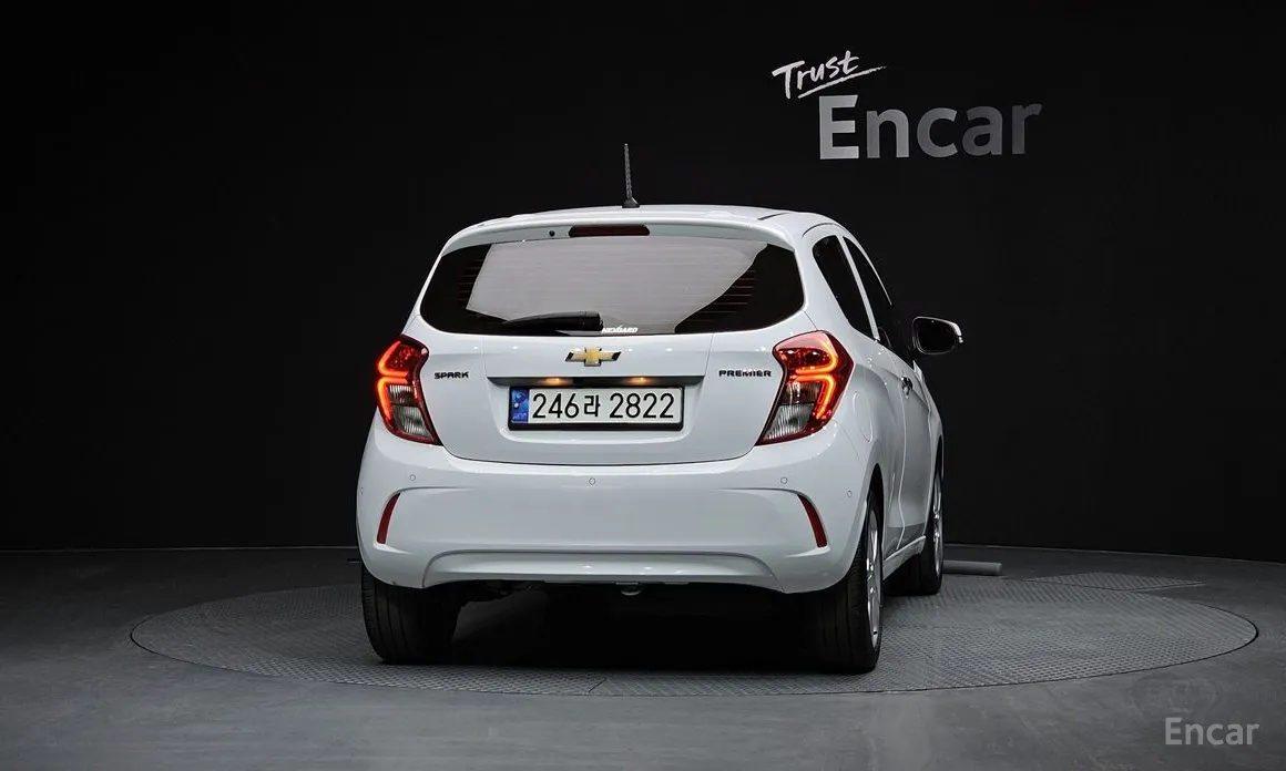 Фото 4 - Chevrolet Spark