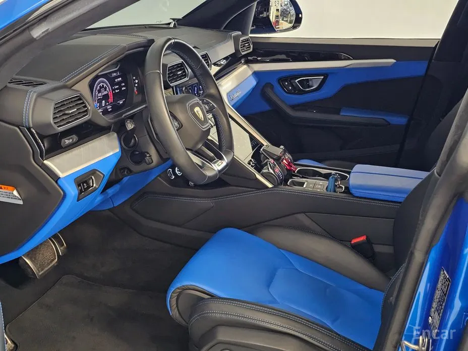 Фото 7 - Lamborghini Urus