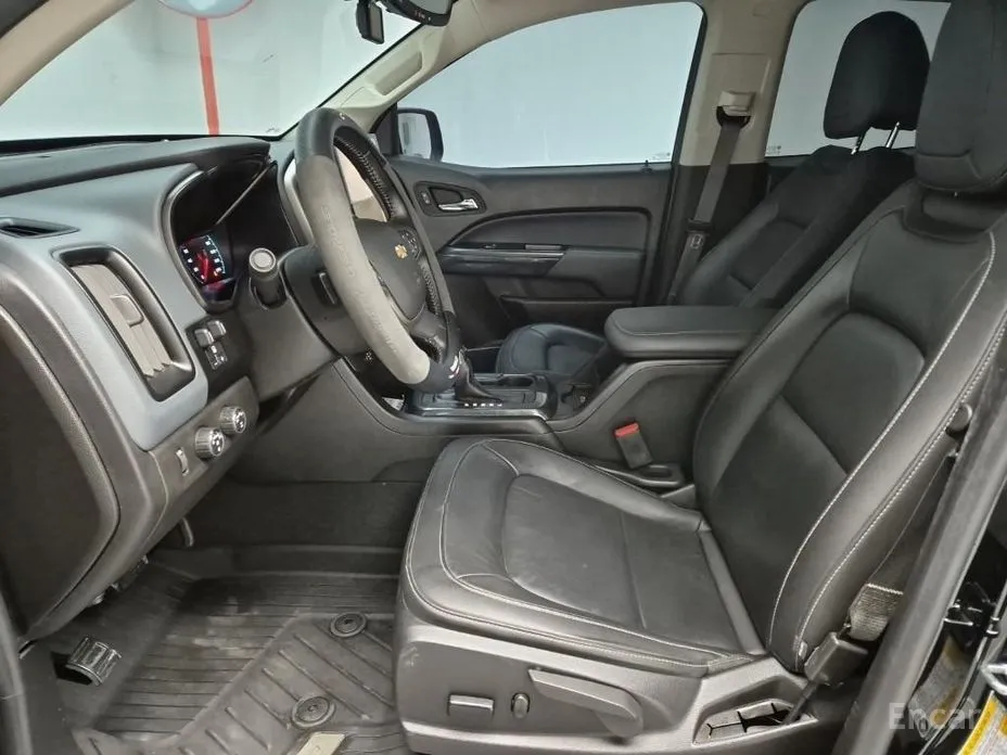 Фото 16 - Chevrolet Colorado