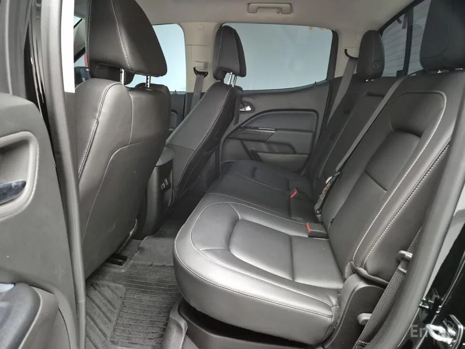 Фото 17 - Chevrolet Colorado