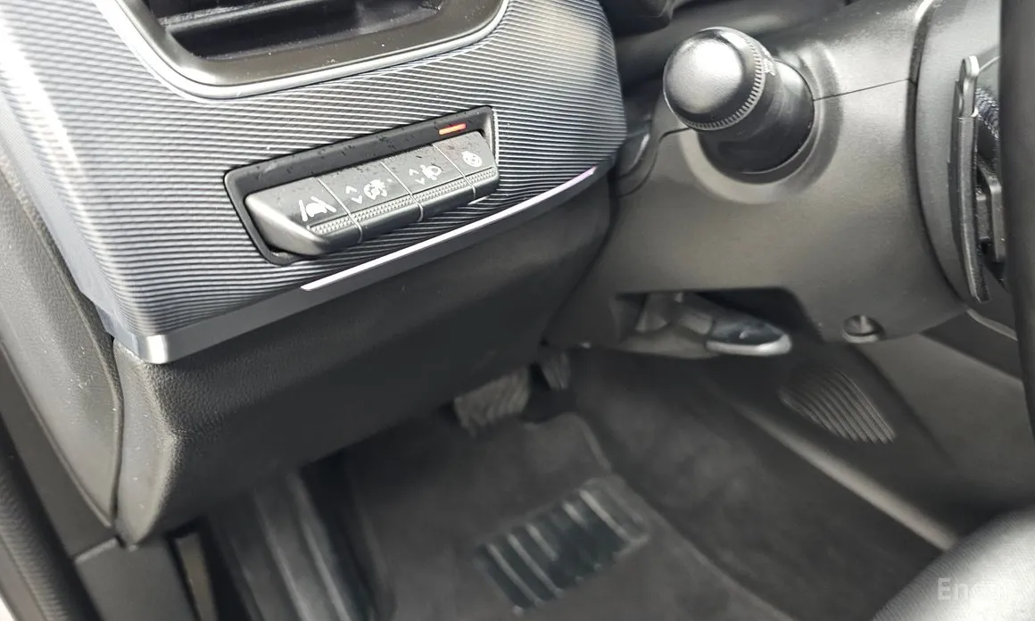 Фото 15 - Renault XM3