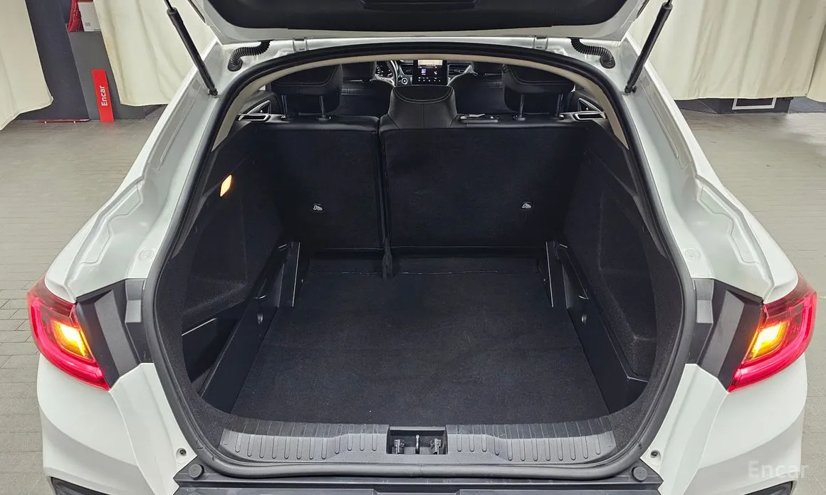 Фото 20 - Renault XM3