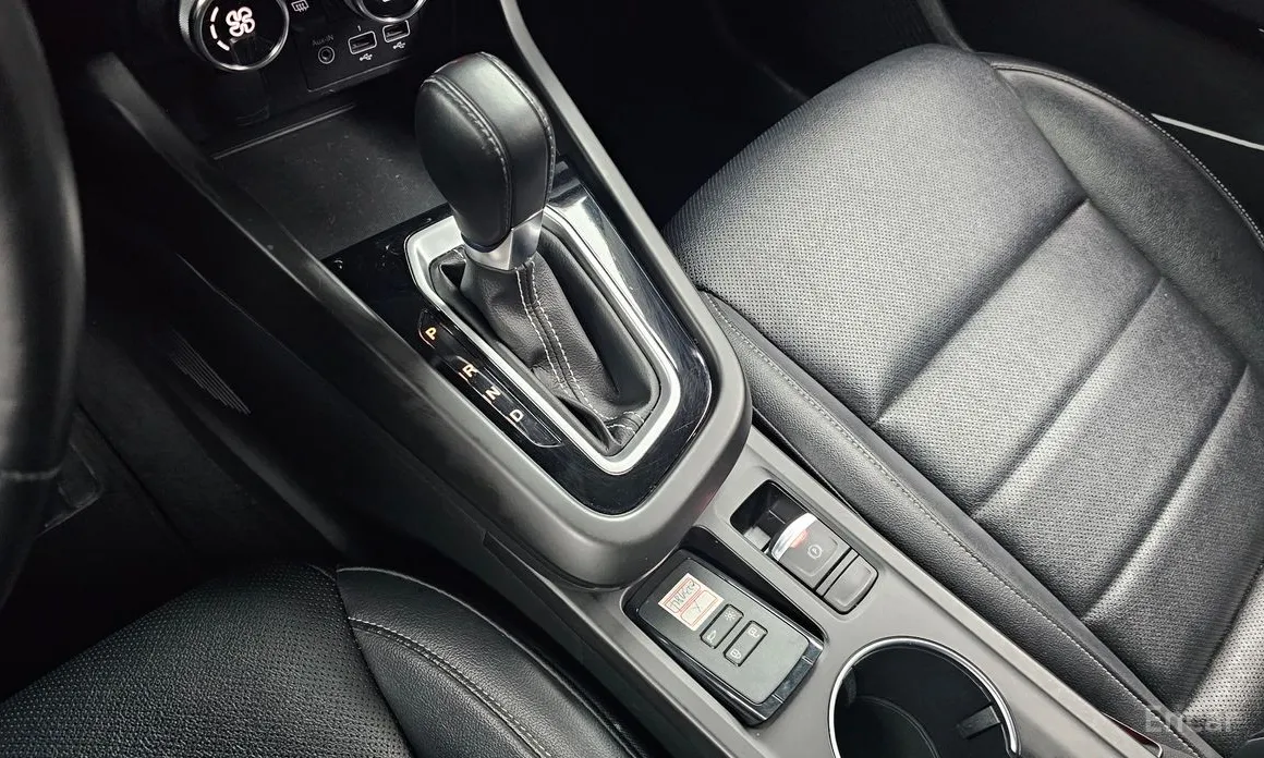 Фото 9 - Renault XM3