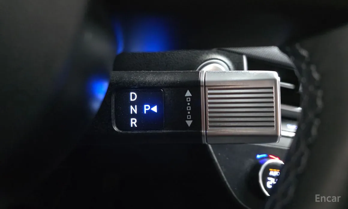 Фото 9 - Hyundai Sonata