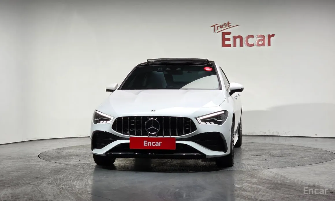 Photo 3 - Mercedes-Benz CLA-Class