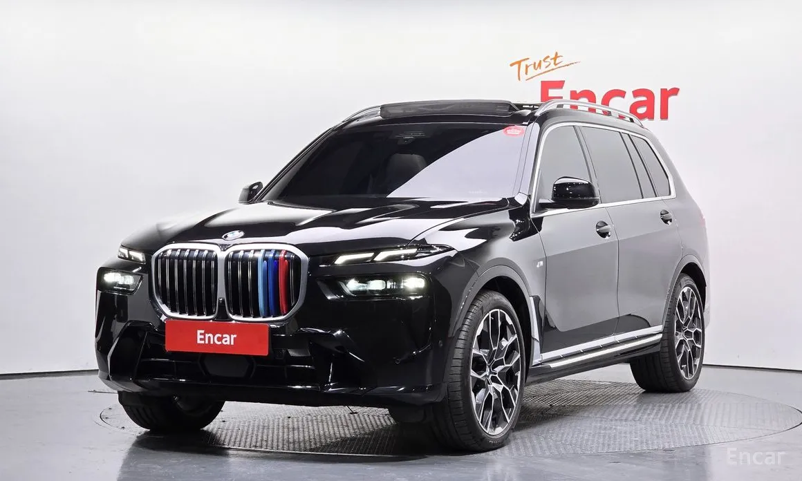 Photo 1 - BMW X7