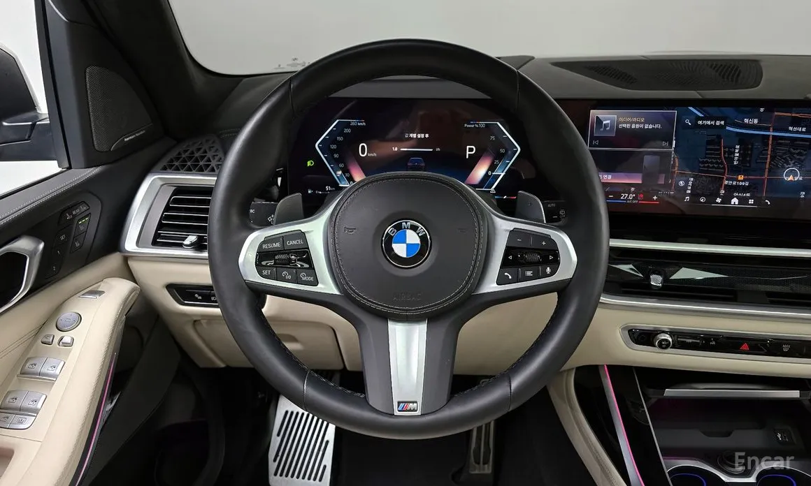 Photo 13 - BMW X7