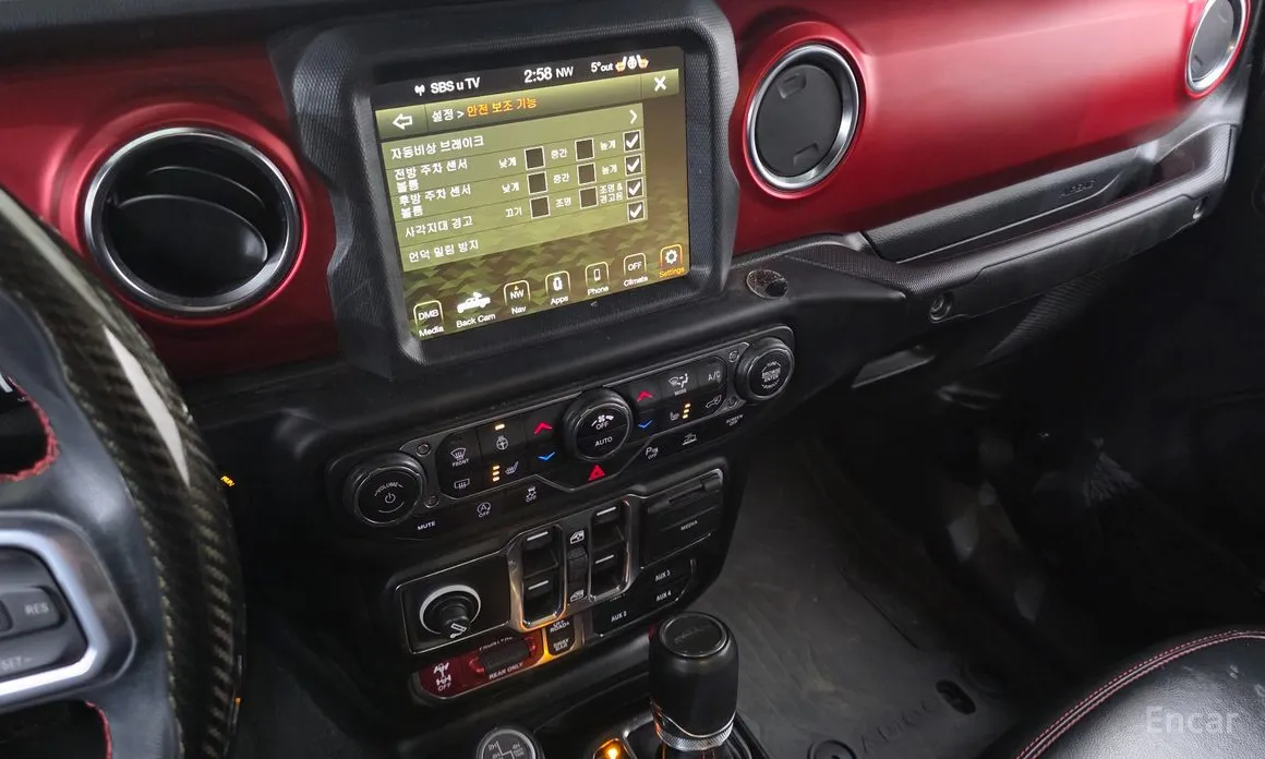 Фото 15 - Jeep Gladiator