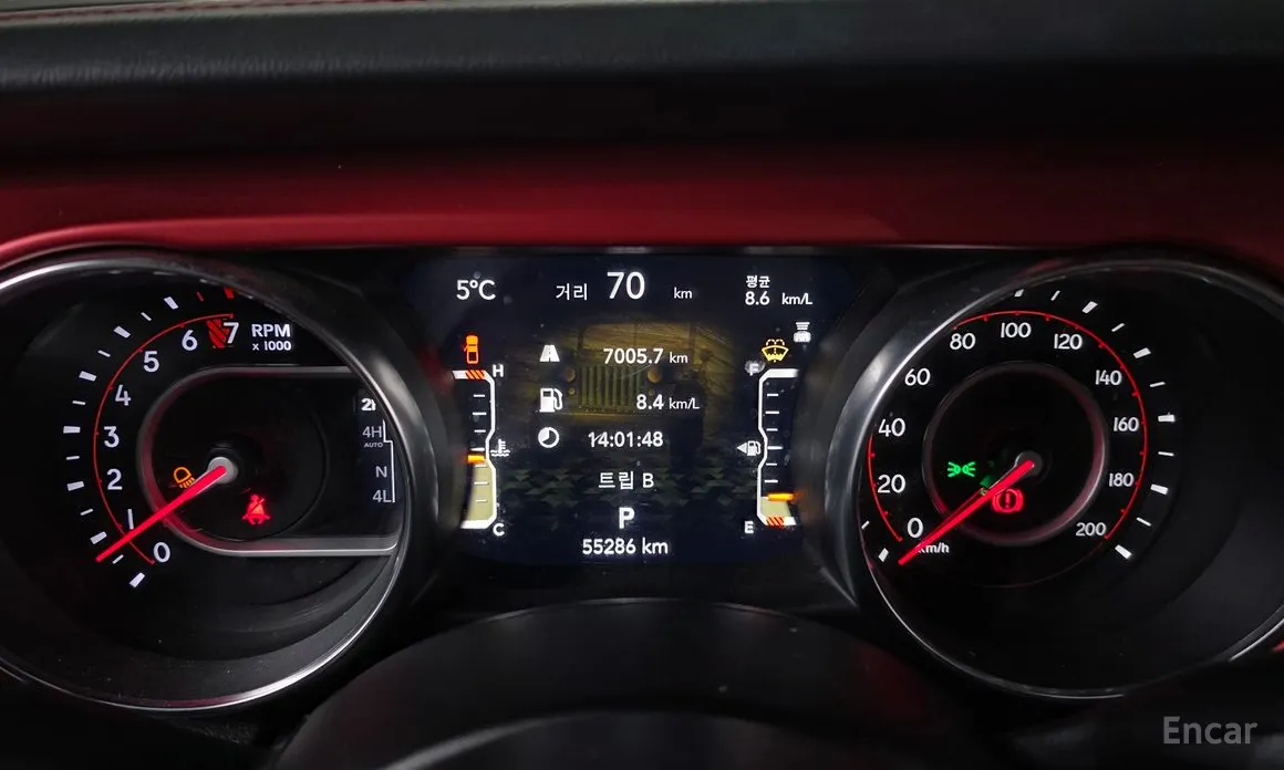 Фото 8 - Jeep Gladiator