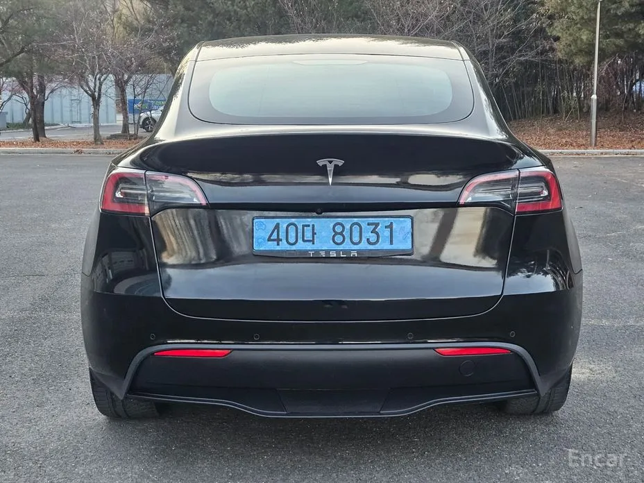 Фото 4 - Tesla Model Y