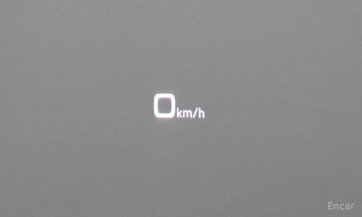 Фото 18 - Audi RS Q8