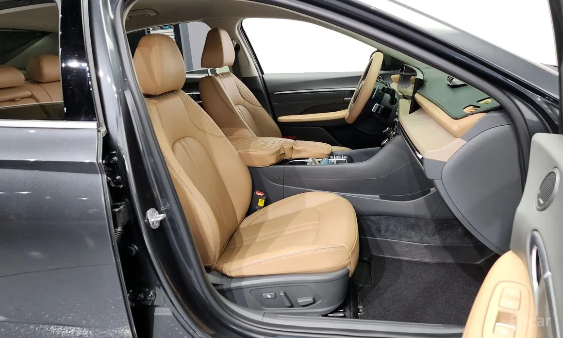 Фото 11 - Hyundai Sonata