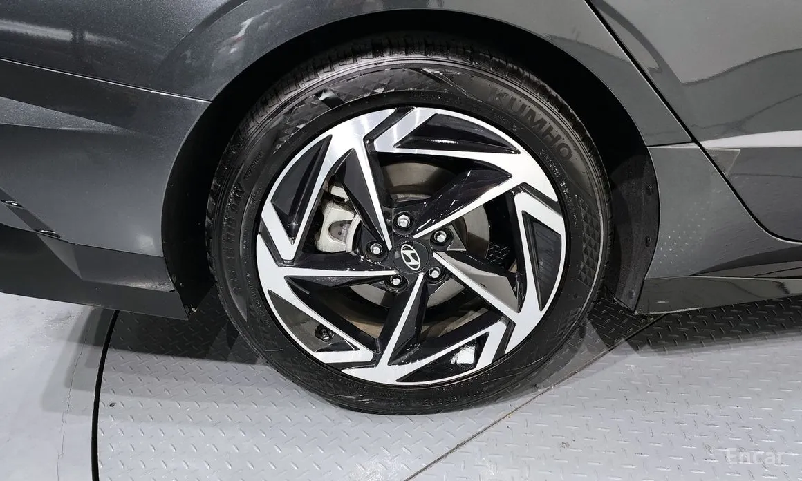 Фото 5 - Hyundai Sonata