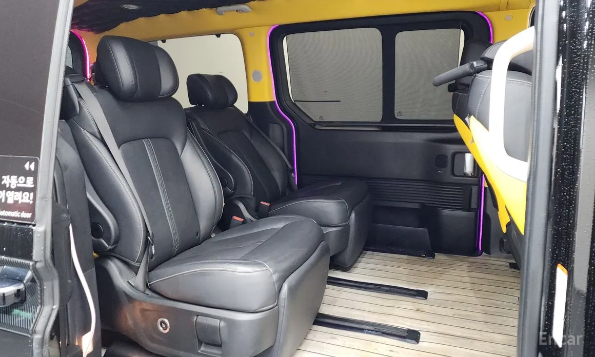 Фото 12 - Hyundai Staria