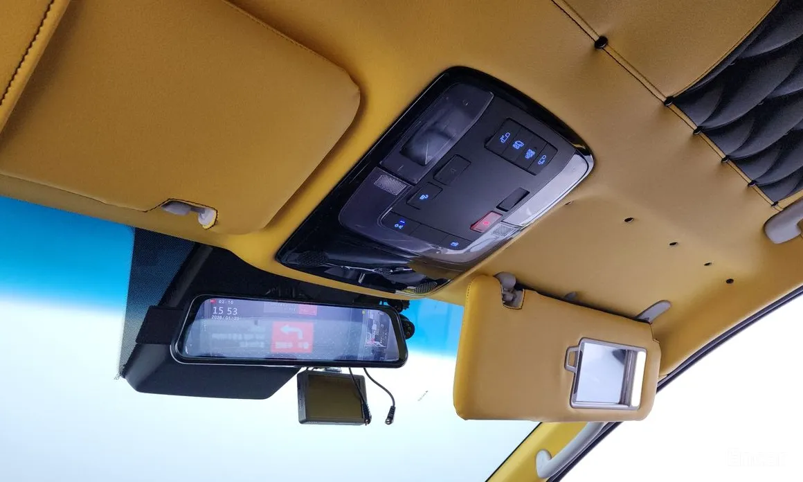 Фото 19 - Hyundai Staria