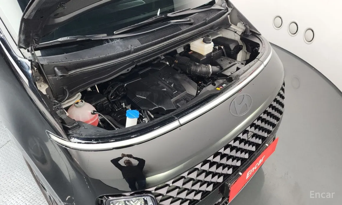 Фото 6 - Hyundai Staria