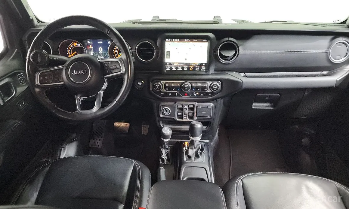 Фото 7 - Jeep Wrangler